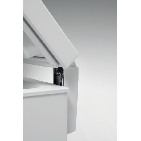 Whirlpool Freezer | WH1410 E2 2 | Energy efficiency class E | Upright | Free standing | Height 86.5 cm | Total net capacity 132 L | White - Image 4