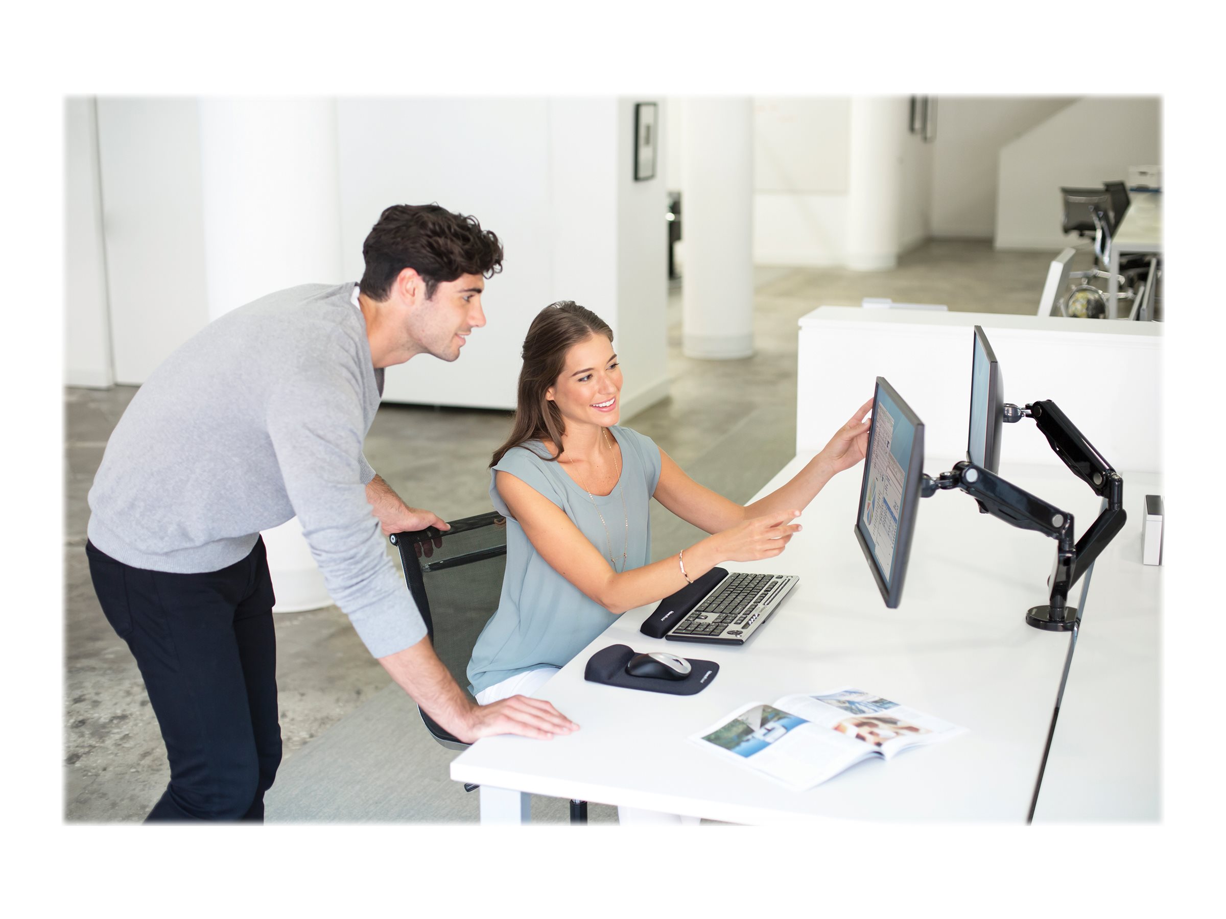 Fellowes | Platinum Series Dual Horizontal Monitor Arm | 8042501 | Black - Image 8