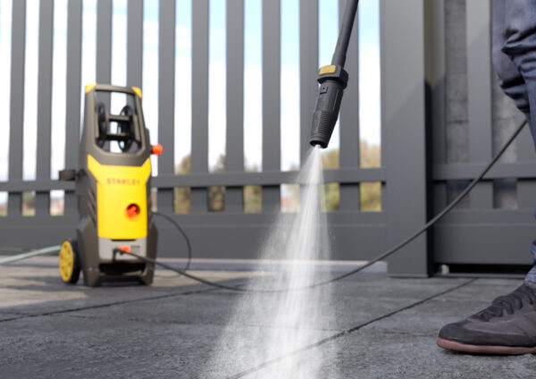 STANLEY SXPW19BX-E High Pressure Washer with Patio Cleaner (1900 W, 150 bar, 440 l/h) | Stanley 1900 W | 150 bar | 440 l/h - Image 3