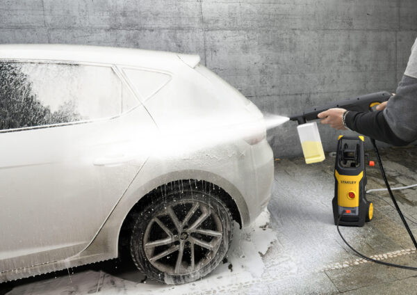 STANLEY SXPW19BX-E High Pressure Washer with Patio Cleaner (1900 W, 150 bar, 440 l/h) | Stanley 1900 W | 150 bar | 440 l/h - Image 5