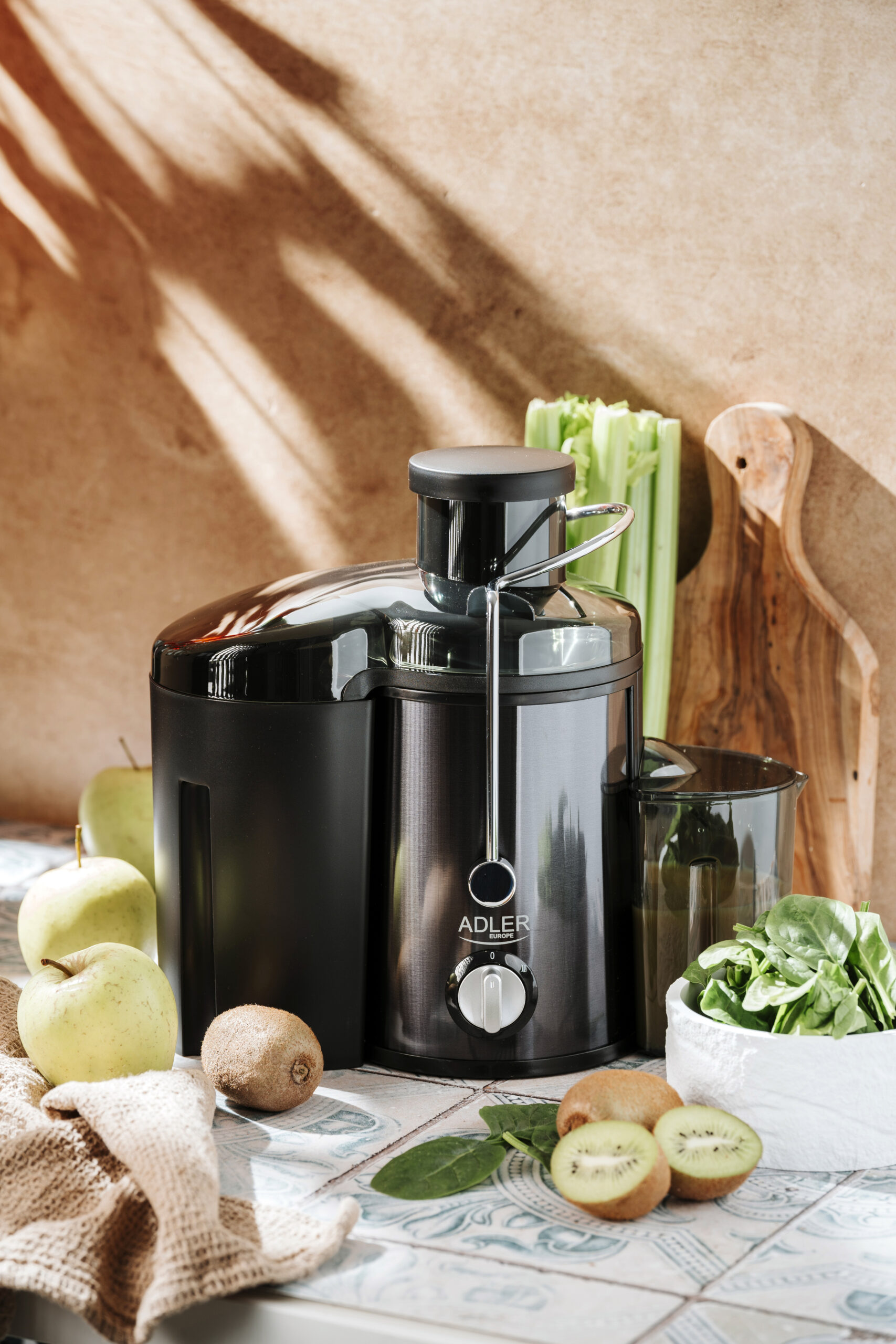 Adler AD 4132 | Type Juicer maker | Dark Inox | 800 W | Number of speeds 3 - Image 8