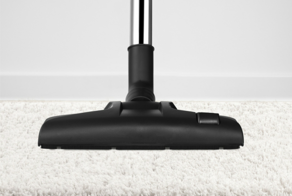 Midea Vacuum Cleaner | C5 MC01PLWH | Bagless | Power 700 W | Dust capacity 1.5 L | White - Image 4