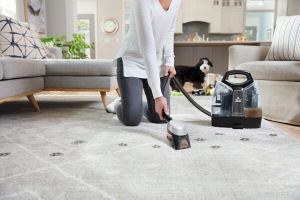 Bissell | SpotClean Pet Plus Cleaner | 37241 | Corded operating | Handheld | 330 W | - V | Black/Titanium | Warranty 24 month(s) - Image 7