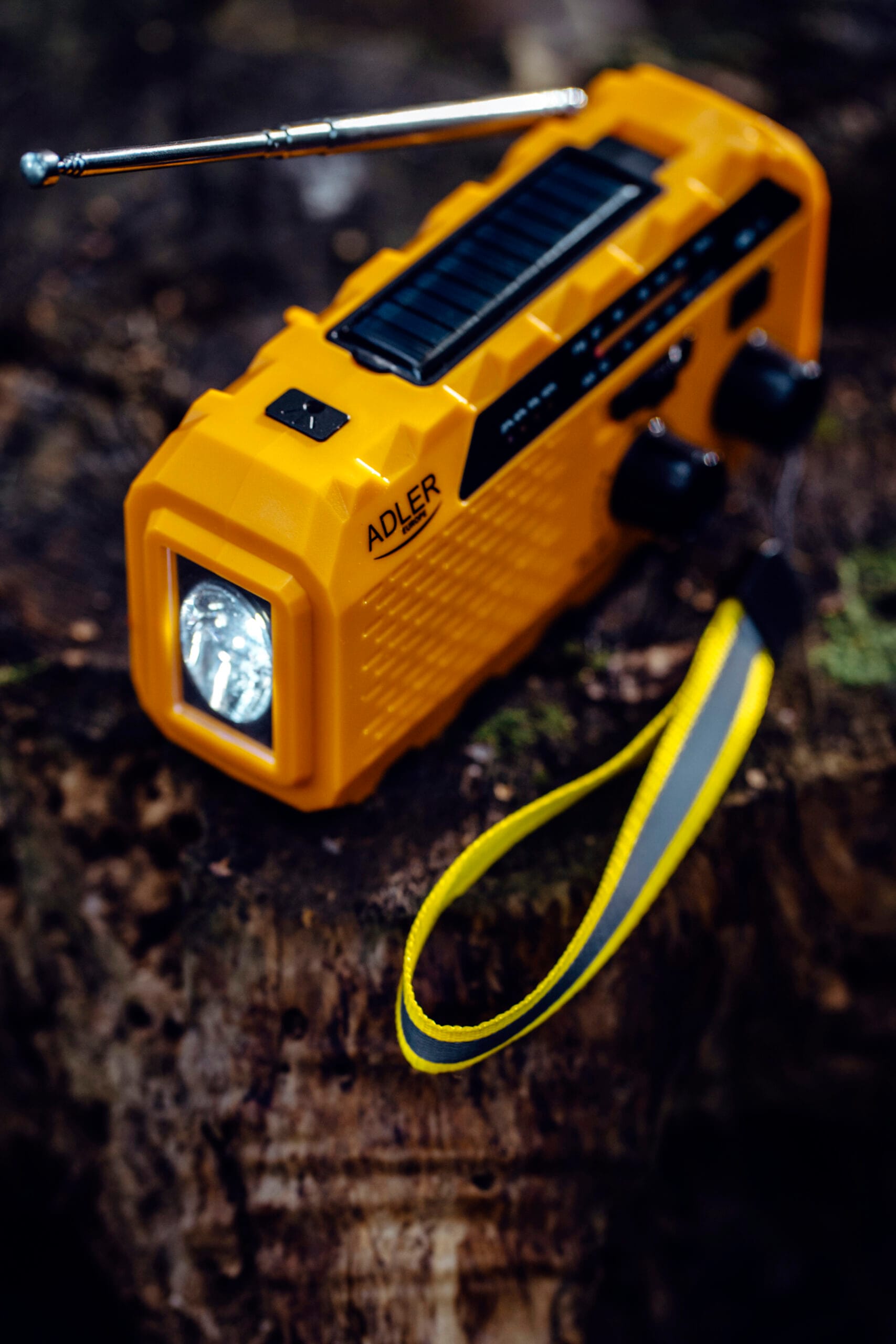 Adler | Portable radio with flashlight | AD 1197 | Alarm function - Image 10