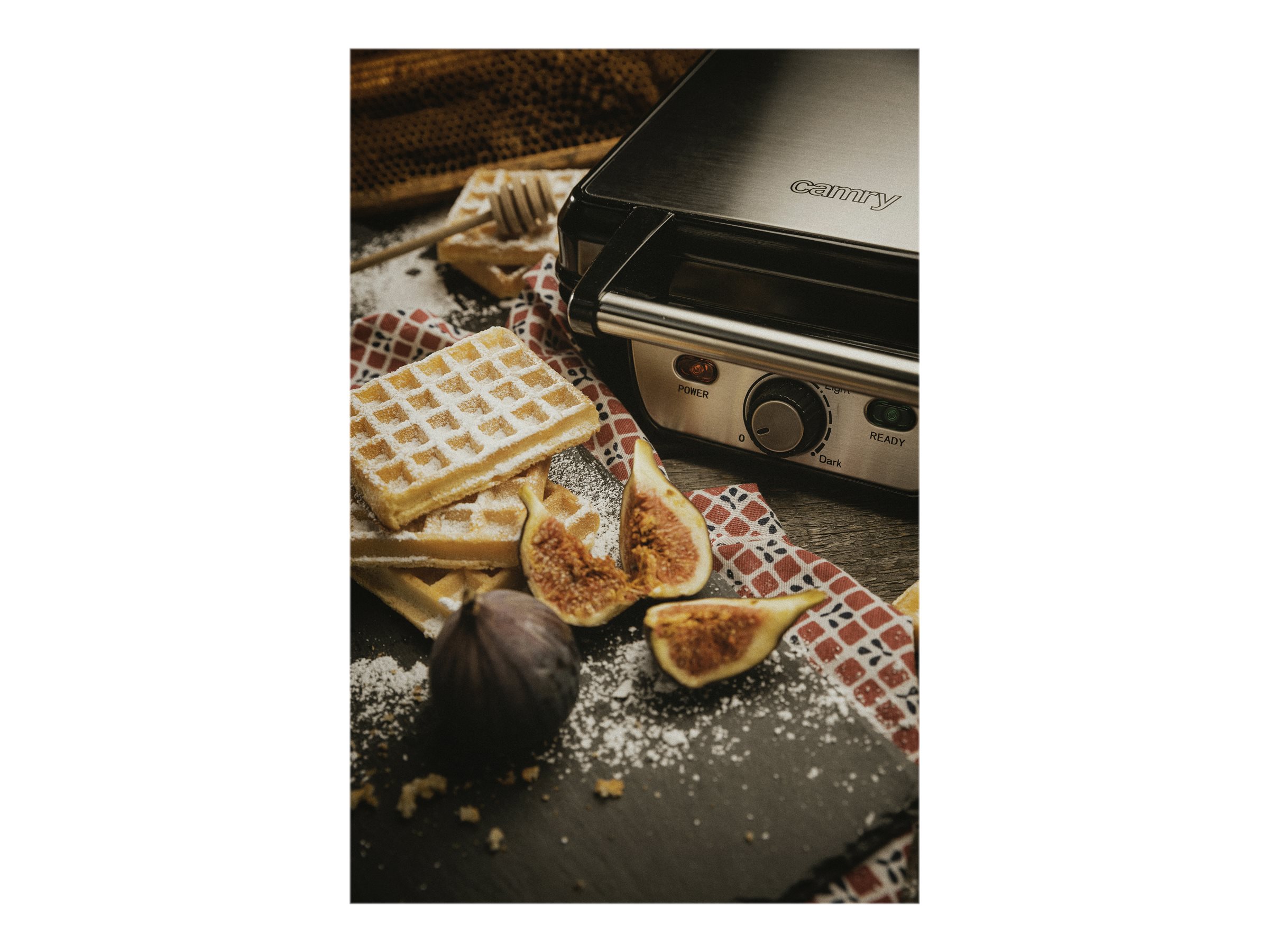 Camry | Waffle maker | CR 3025 | 1150 W | Number of pastry 4 | Belgium | Black/Stainless steel - Image 7