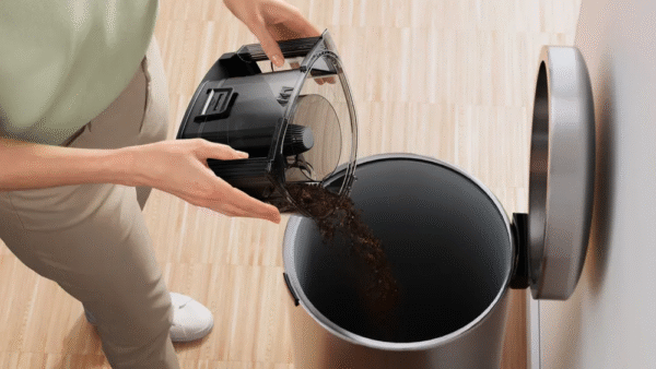 Bosch Vacuum Cleaner | BGC21X300 Serie 4 | Bagless | Power 550 W | Dust capacity 2 L | Black - Image 8