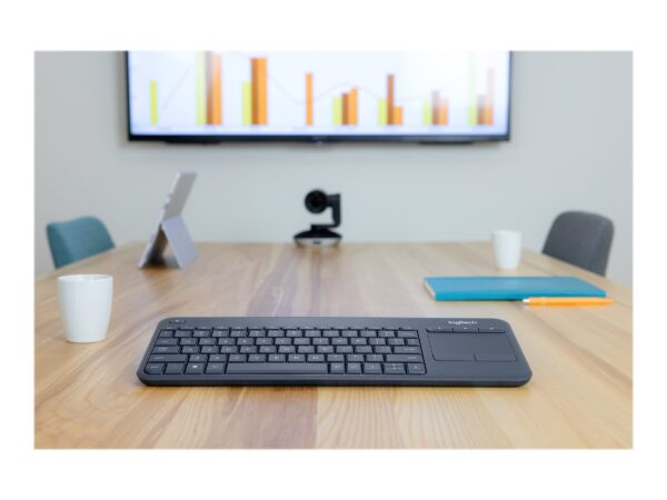 Logitech | K400 Plus | Keyboard with Trackpad | Wireless | US | Black | USB port - Image 8