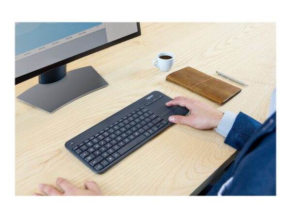Logitech | K400 Plus | Keyboard with Trackpad | Wireless | US | Black | USB port - Image 9