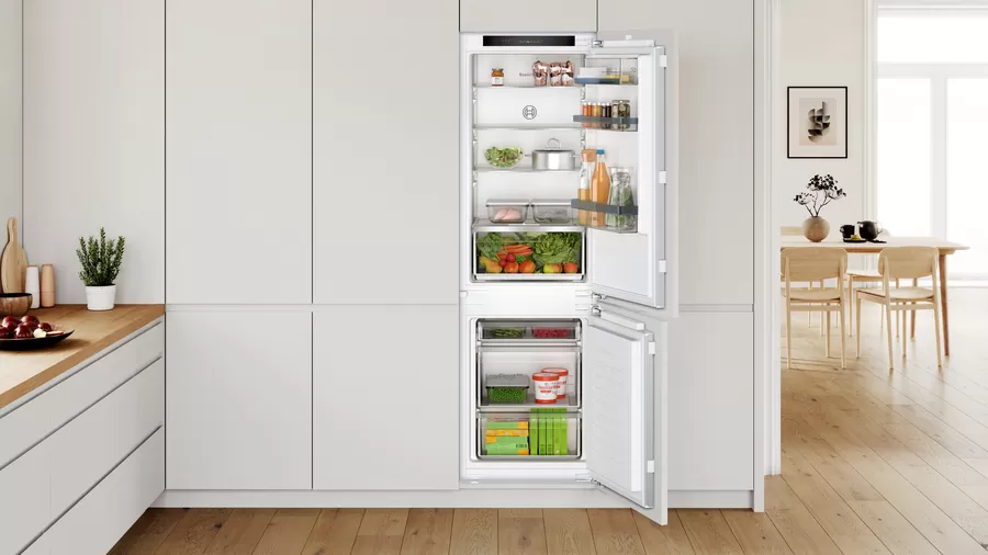 Bosch | Refrigerator | KIV86VFE1 | Energy efficiency class E | Built-in | Combi | Height 177.5 cm | Fridge net capacity 183 L | Freezer net capacity 84 L | 35 dB | White - Image 6