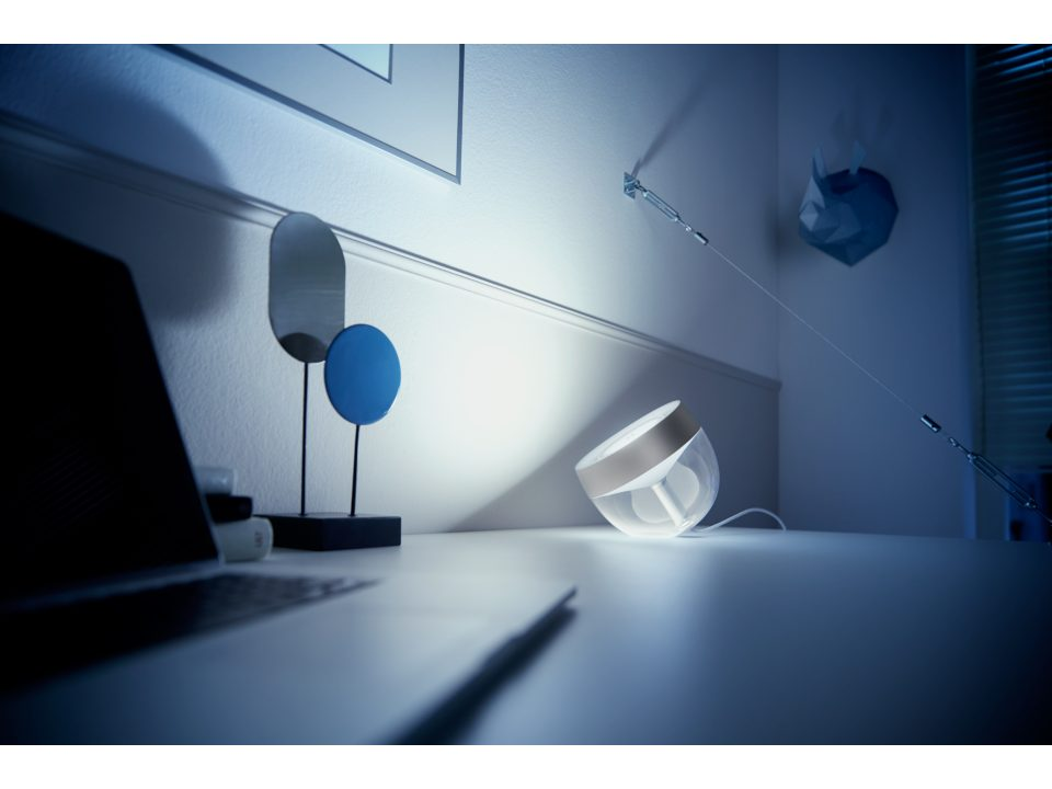 Philips Hue | Hue Iris Portable Lamp, Silver Special Edition | Silver | Portable lamp - Image 11