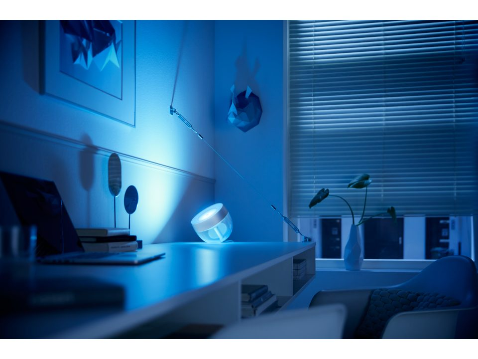 Philips Hue | Hue Iris Portable Lamp, Silver Special Edition | Silver | Portable lamp - Image 13
