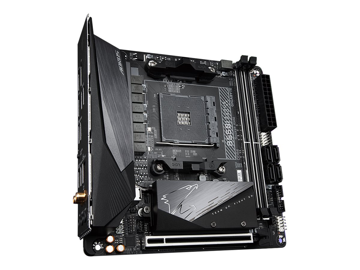 Gigabyte | B550I AORUS PRO AX 1.0 | Processor family AMD | Processor socket AM4 | DDR4 DIMM | Memory slots 2 | Chipset AMD B | Mini ITX - Image 4