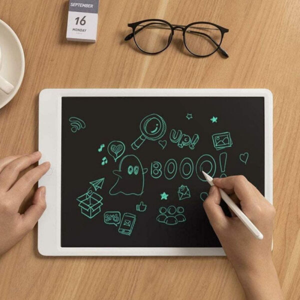 Xiaomi | Mi LCD Writing Tablet | 13.5 " | LCD | Black Board/Green Font | It has no memory - you write one page, then delete it completely with one button; The life of the button battery is about a year when the display is cleared 100 times a day - Image 3