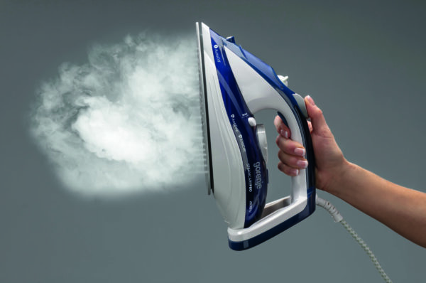 Gorenje | Steam Iron | SIH2600BLC | Steam Iron | 2600 W | Water tank capacity 350 ml | Continuous steam 30 g/min | Steam boost performance 95 g/min | Blue/White - Image 5