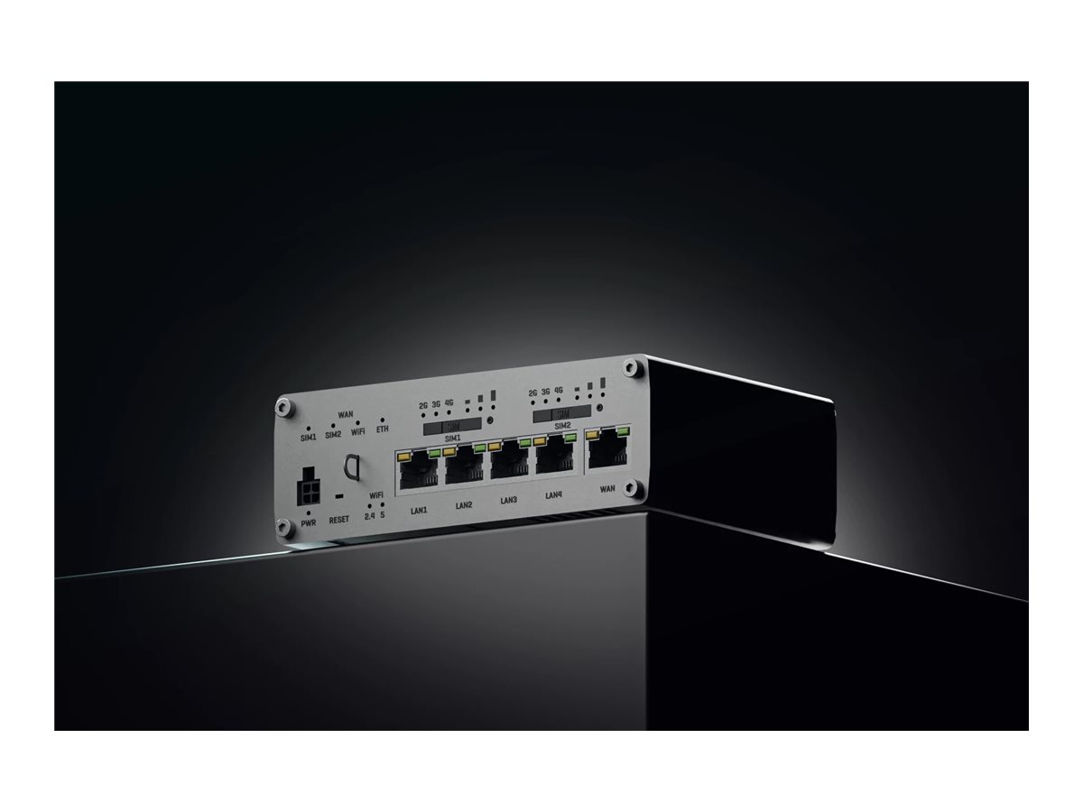 Dual LTE Cat 6 Router | RUTX12 | 802.11ac | 867 Mbit/s | 10/100/1000 Mbit/s | Ethernet LAN (RJ-45) ports 4 | Mesh Support No | MU-MiMO Yes | 4G | Antenna type 4xSMA for LTE, 2xRP-SMA for WiFi, 1xRP-SMA for Bluetooth, 1xSMA for GNNS | 1 x USB A - Image 12