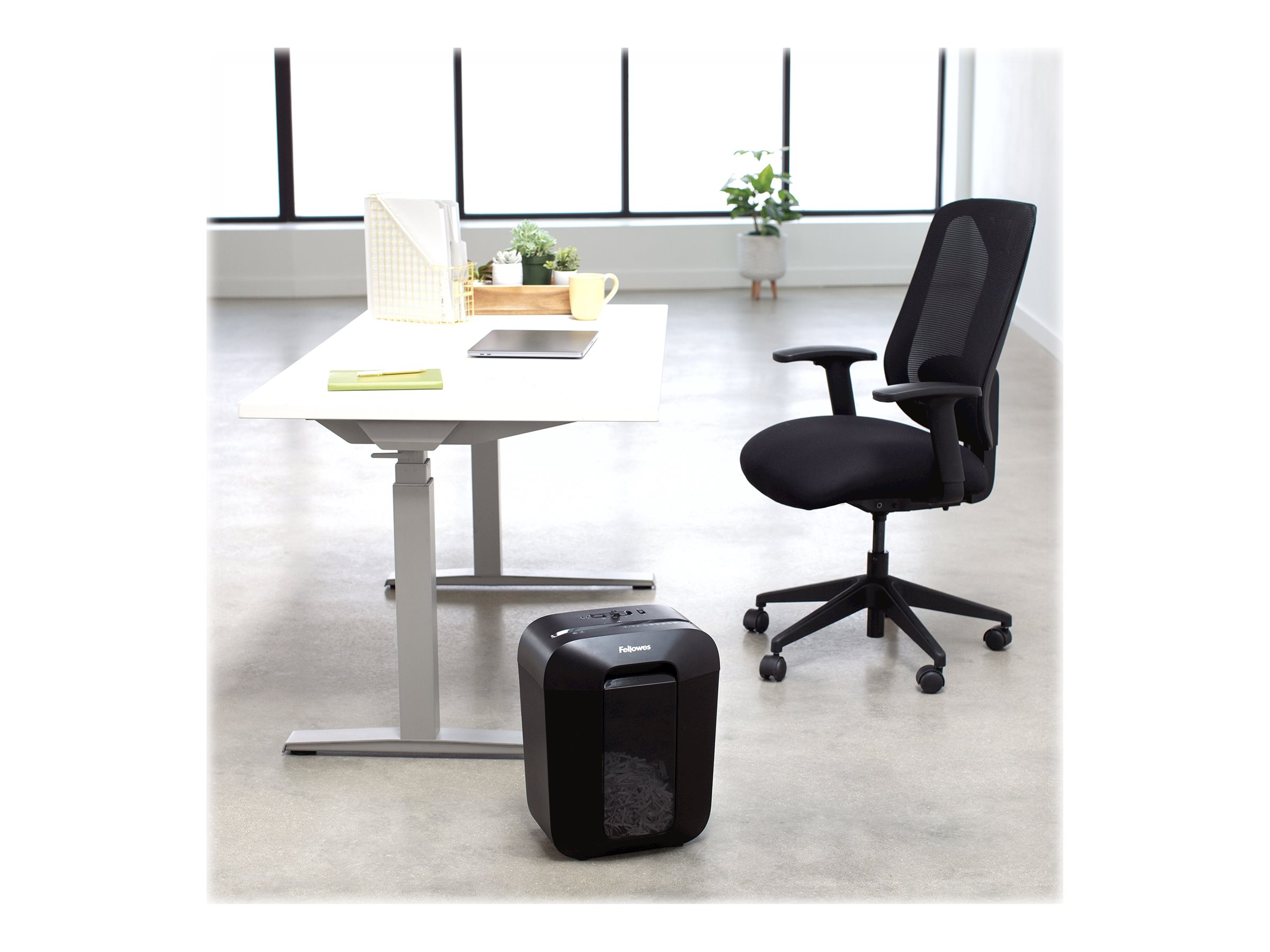 Cross-Cut | LX45 | Black | Paper shredding | Credit cards shredding | Traditional - Image 17