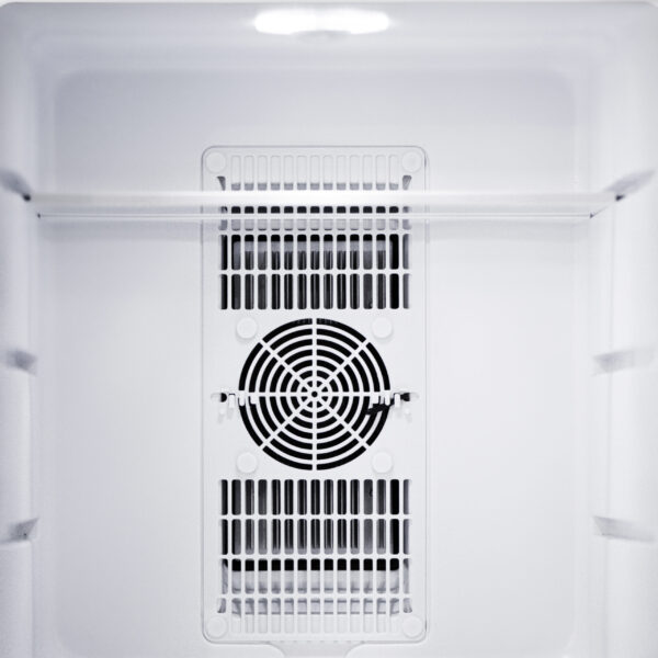 Adler | Thermoelecric Cooler | AD 8088 | Energy efficiency class E | Larder | Free standing | Height 44.6 cm | Total net capacity 28 L | Fridge net capacity 28 L | Black - Image 6