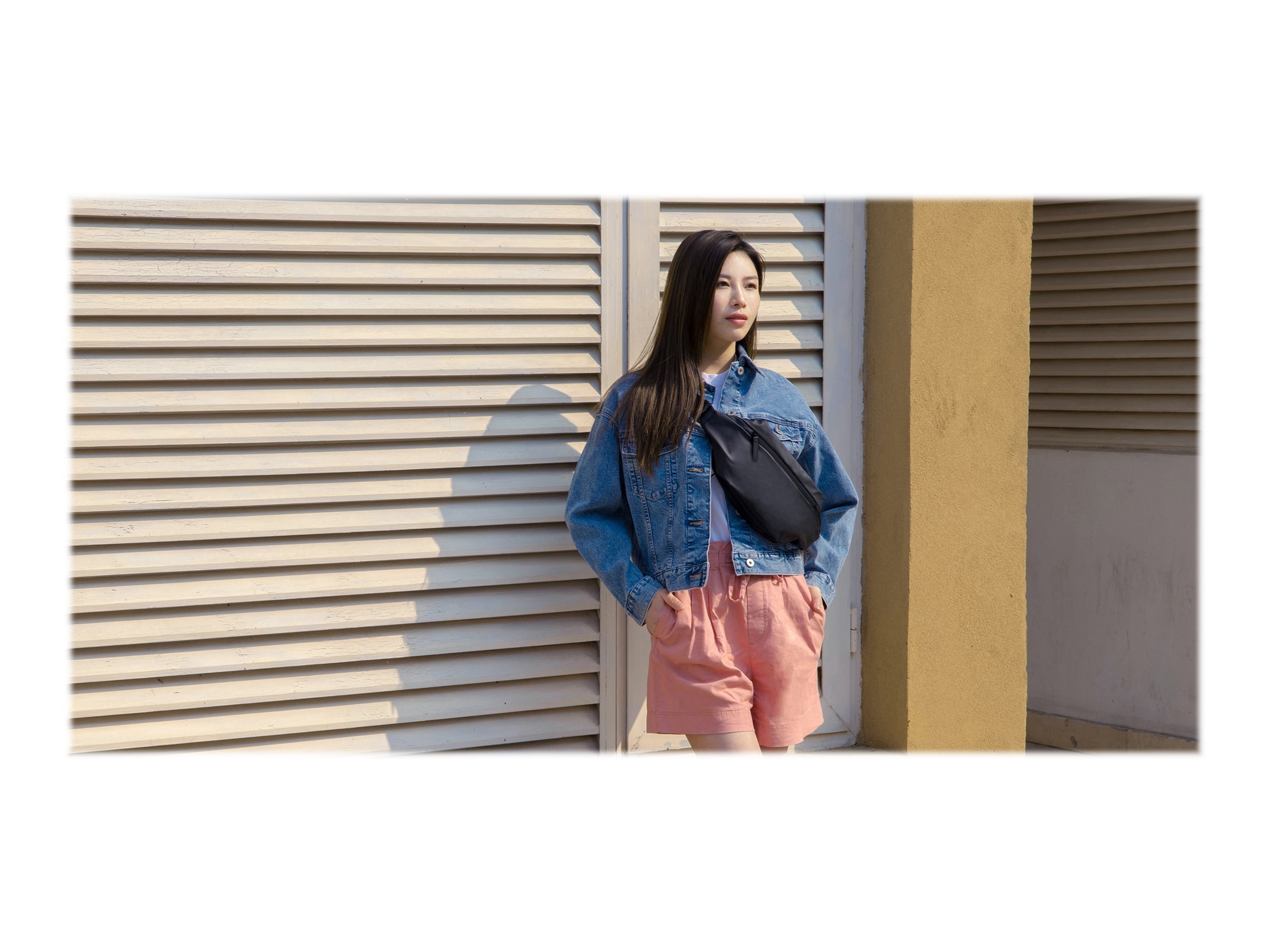 Sports Fanny Pack | BHR5226GL | Black | Polyester with Polyurethane Coating | YKK Zipper with water resistance - Image 14