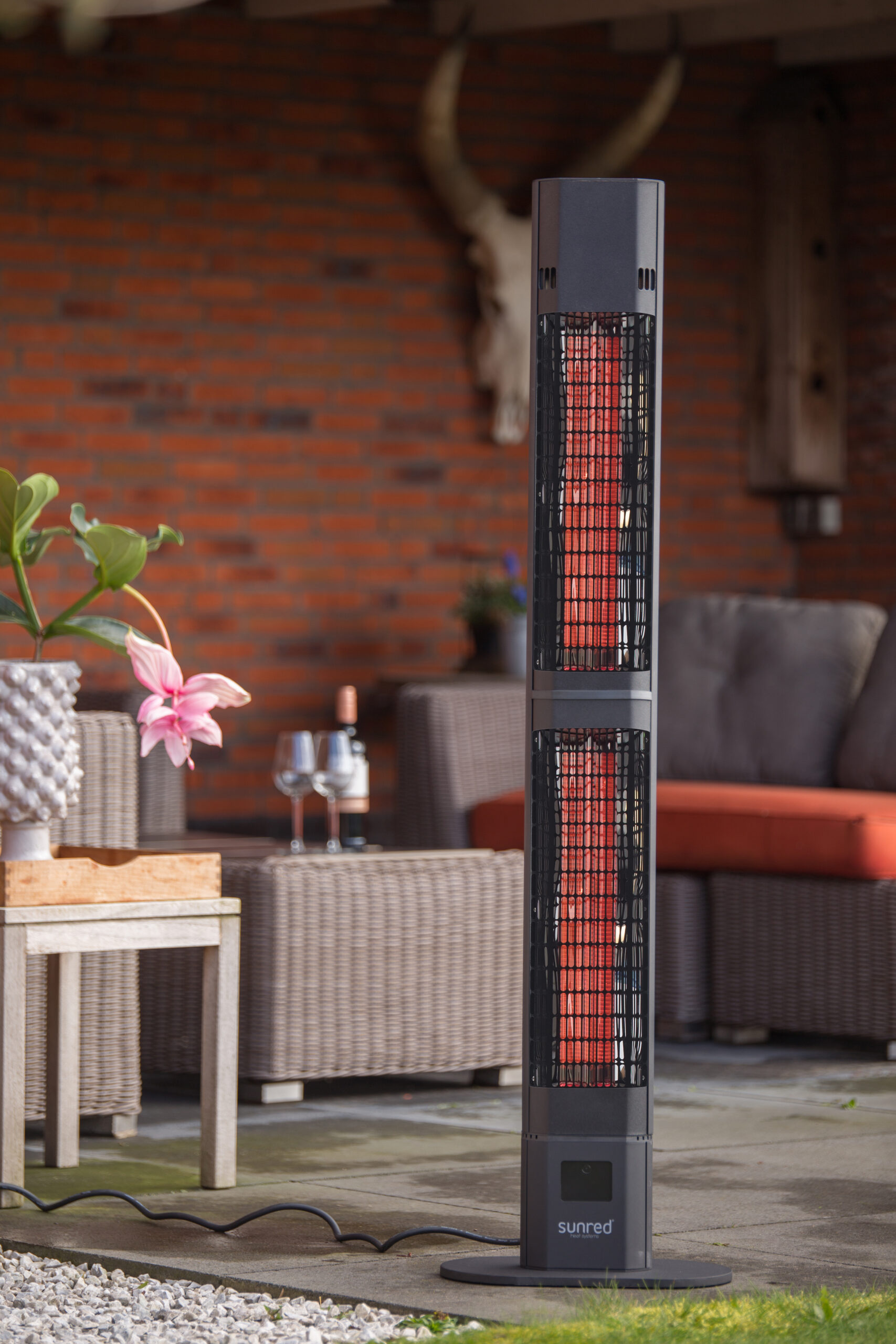 SUNRED | Heater | RD-DARK-3000L, Valencia Dark Lounge | Infrared | 3000 W | Black | IP55 - Image 5