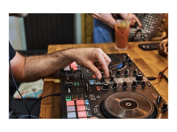 Hercules | DJControl Inpulse 300 MK2 | Speakers | USB connectivity - Image 9