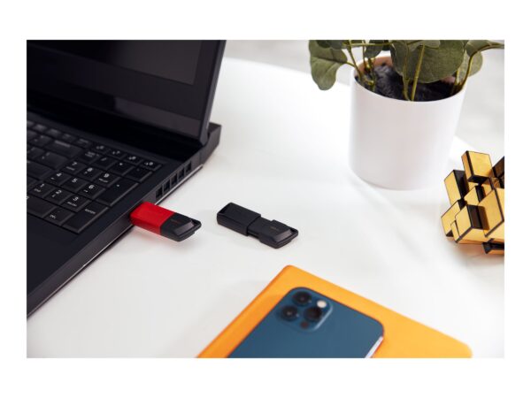 Kingston | USB Flash Drive | DataTraveler Exodia | 128 GB | USB 3.2 Gen 1 | Black/Red - Image 6