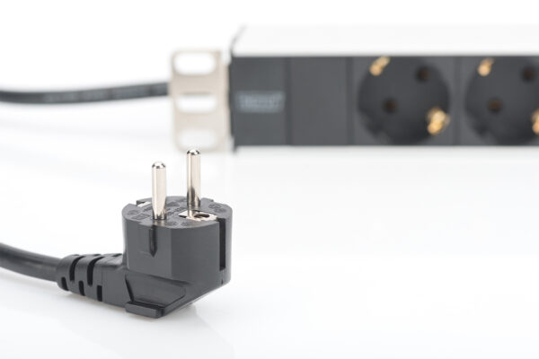 Aluminum outlet strip with 8 safety outlets | DN-95401 | Sockets quantity 8 - Image 4