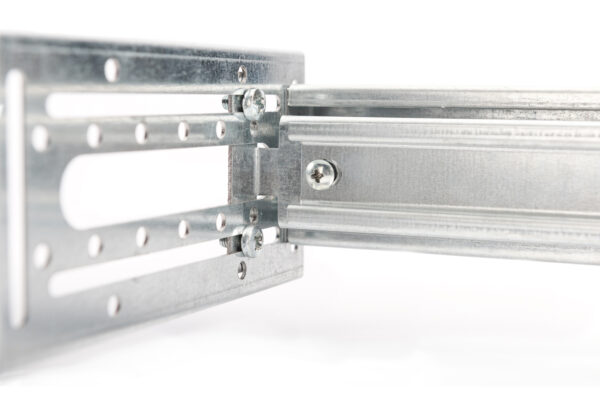 Digitus 483 mm (19inc) DIN Rail Holder, 4U | DN-19-DIN-4U - Image 3