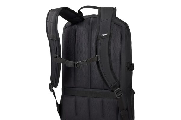 Thule | TEBP-4116, 3204838 | EnRoute Backpack | Fits up to size 15.6 " | Backpack | Black - Image 5