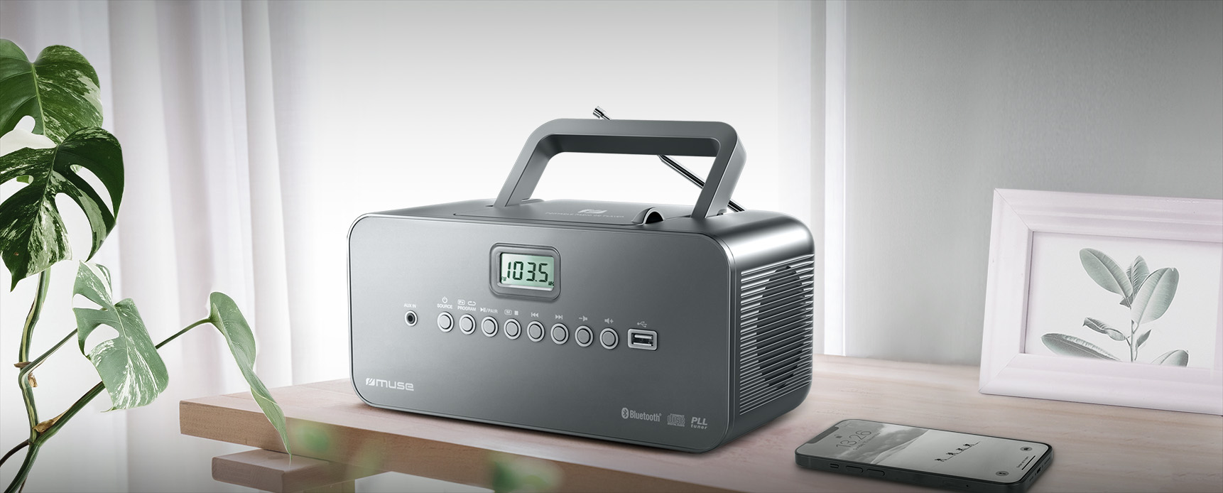 Muse | Portable Bluetooth, Radio CD/MP3 Player With USB | M-30BT | Bluetooth | Black | Portable | Wireless connection - Image 2