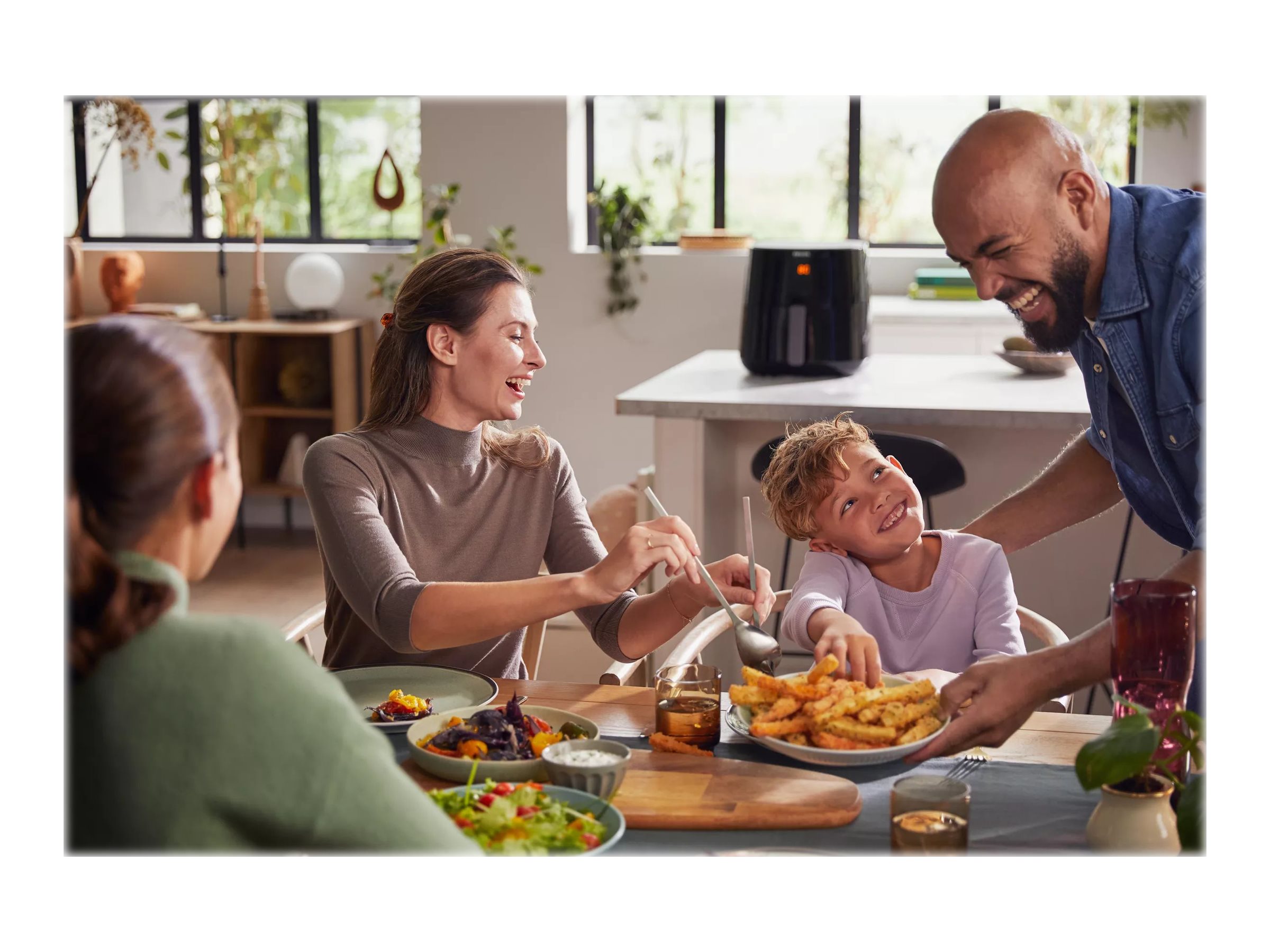 Philips | Air Fryer | Essential HD9280/70 | Power 2000 W | Capacity 6.2 L | Rapid Air technology | Black - Image 9