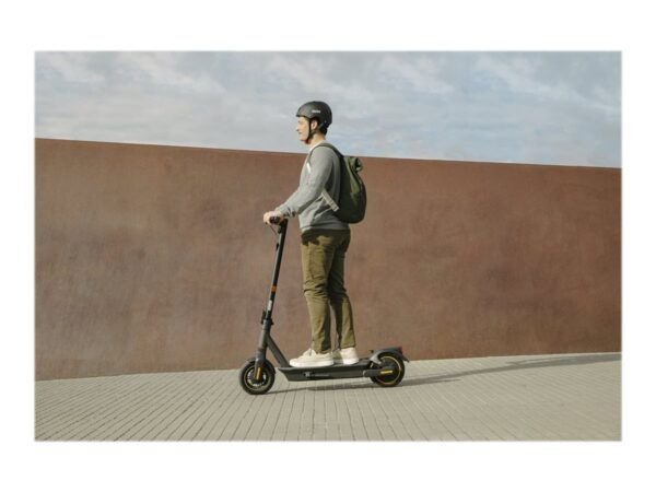Ninebot by Segway Kickscooter MAX G2 E, Black | Segway | Kickscooter MAX G2 E | Up to 25 km/h | 10 " | Black - Image 7