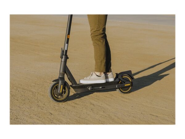Ninebot by Segway Kickscooter MAX G2 E, Black | Segway | Kickscooter MAX G2 E | Up to 25 km/h | 10 " | Black - Image 8