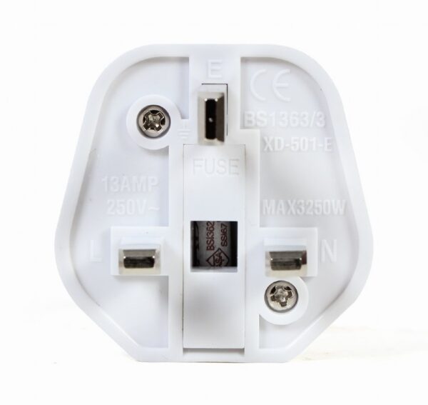 Cablexpert AC power adapter, EU Schuko socket to UK plug, 13 A | A-AC-EUFUKM-01 | Power adapter - Image 3