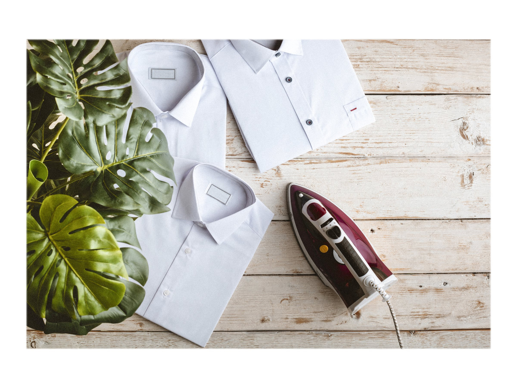 Iron | Adler | AD 5022 | With cord | 2200 W | Purple/White - Image 10