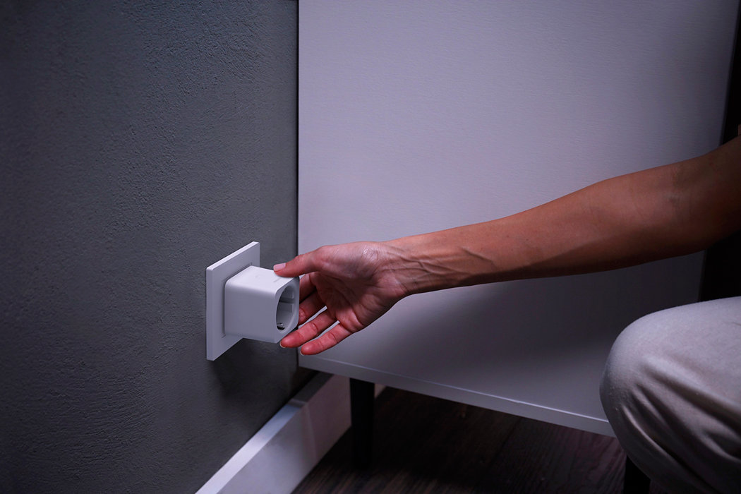 Philips Hue | Hue Smart Plug Type F | ZigBee Light Link | White - Image 5