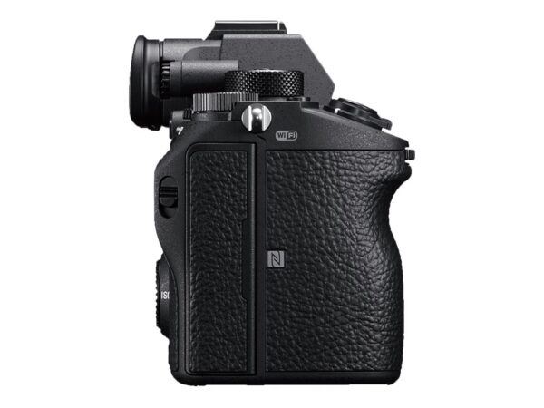 Sony ILCE-7RM3A A7R III with 35mm full-frame image sensor | Sony | Camera with 35mm full frame image sensor | ILCE-7RM3A Alpha 7R III | Mirrorless Camera body | 42.4 MP | ISO sensitivity (max) 102400 | Display diagonal 3.0 " | Video recording | Wi-Fi | Fast Hybrid AF | Magnification 0.78 x | Viewfinder | 35 mm full frame (35.9 x 24.0 mm), Exmor R CMOS sensor | Black - Image 9