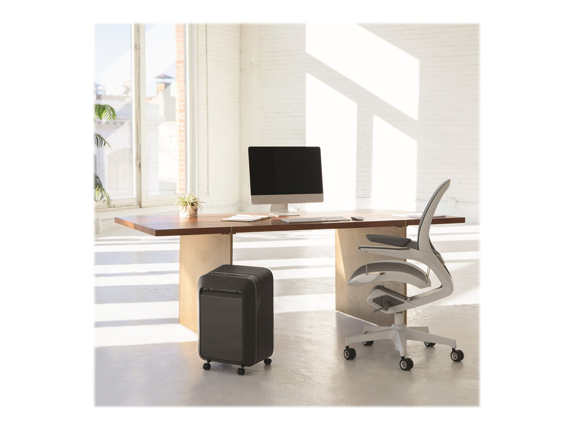 MicroShred | LX211 | Black | Paper shredding | Credit cards shredding | Traditional - Image 11