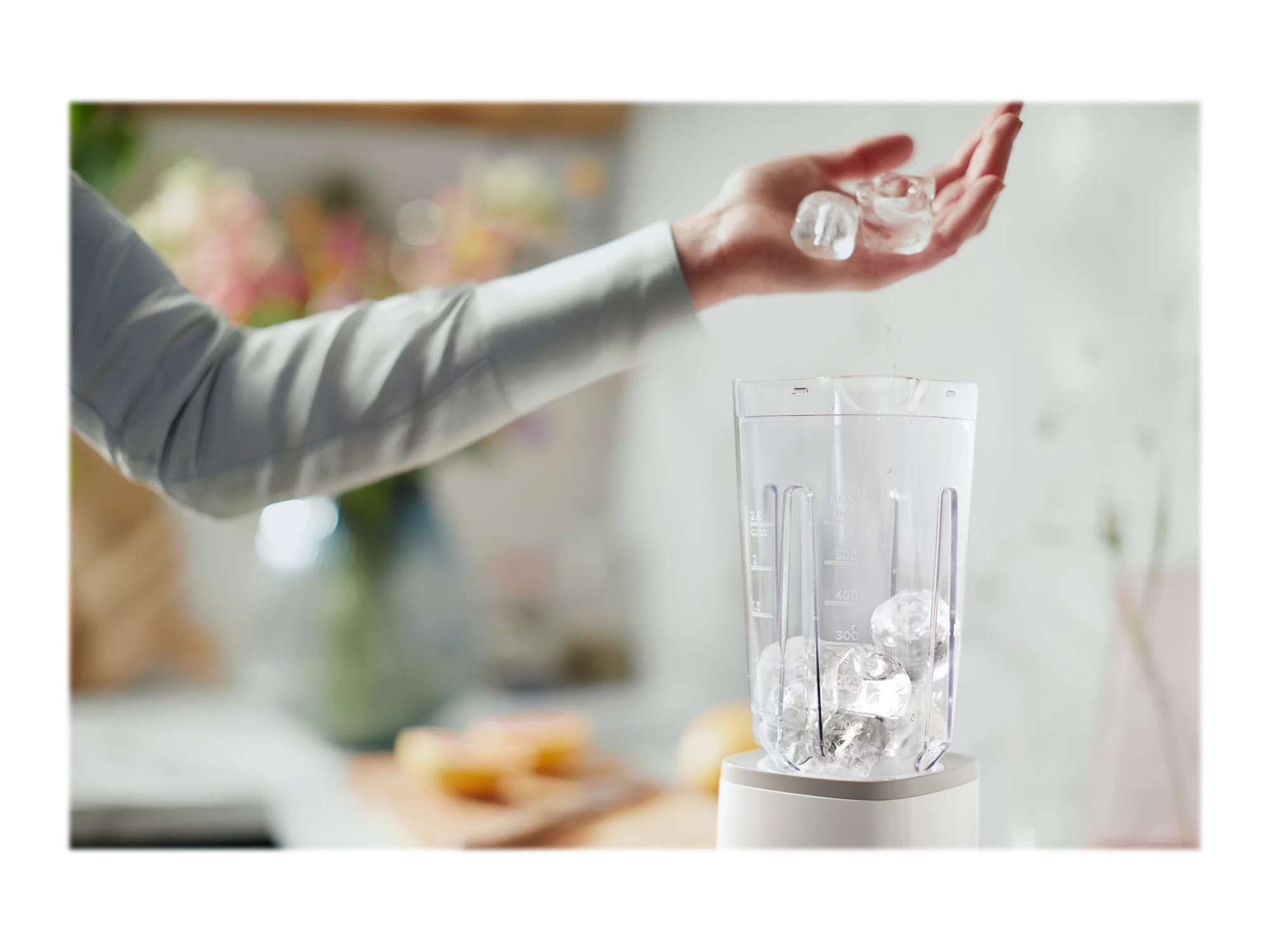 Philips | Mini blender | HR2602/00 | Personal | 350 W | Jar material SAN | Jar capacity 1 L | Ice crushing | White - Image 9