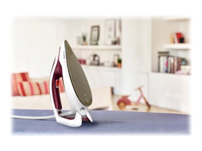 TEFAL | Ironing System Pro Express Protect | GV9220E0 | 2600 W | 1.8 L | Auto power off | Vertical steam function | Calc-clean function | Red - Image 10