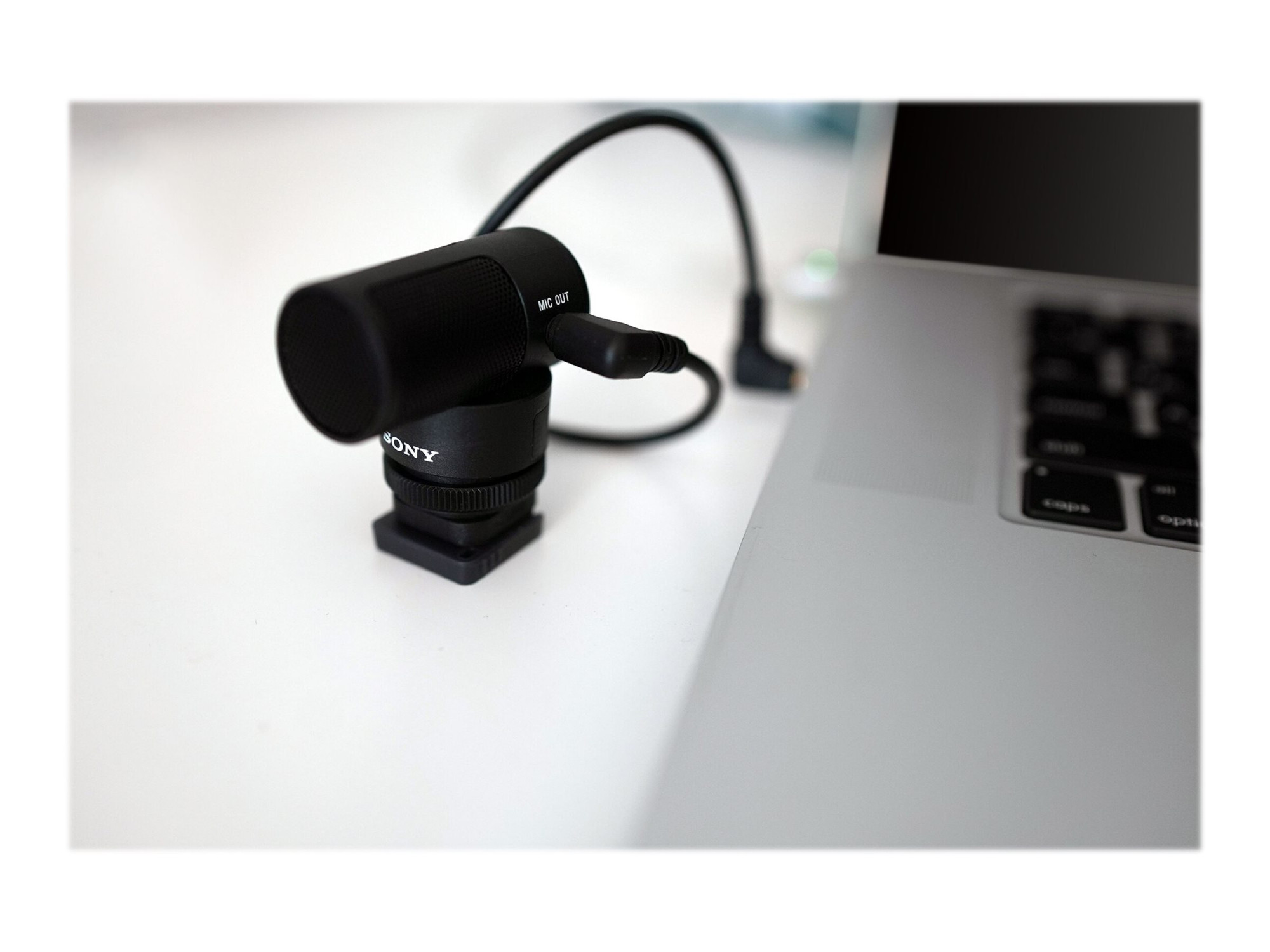 Sony | Shotgun Microphone | ECM-G1 | Frequency response: 50 Hz - 20000 Hz; Front sensitivity: -36dB (0dB=1V/Pa, 1kHz) ; Maximum input sound pressure level: 125dB - Image 15