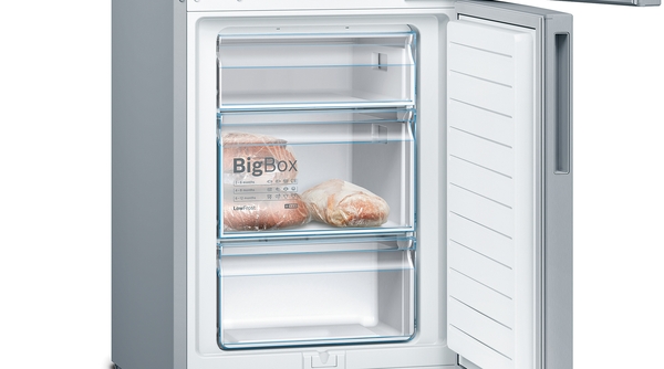 Bosch | Refrigerator | KGV36VIEAS | Energy efficiency class E | Free standing | Combi | Height 186 cm | No Frost system | Fridge net capacity 214 L | Freezer net capacity 94 L | 39 dB | Stainless Steel - Image 6