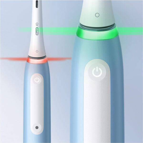 Oral-B | Electric Toothbrush | iO3 Series | Rechargeable | For adults | Number of brush heads included 1 | Number of teeth brushing modes 3 | Ice Blue - Image 4