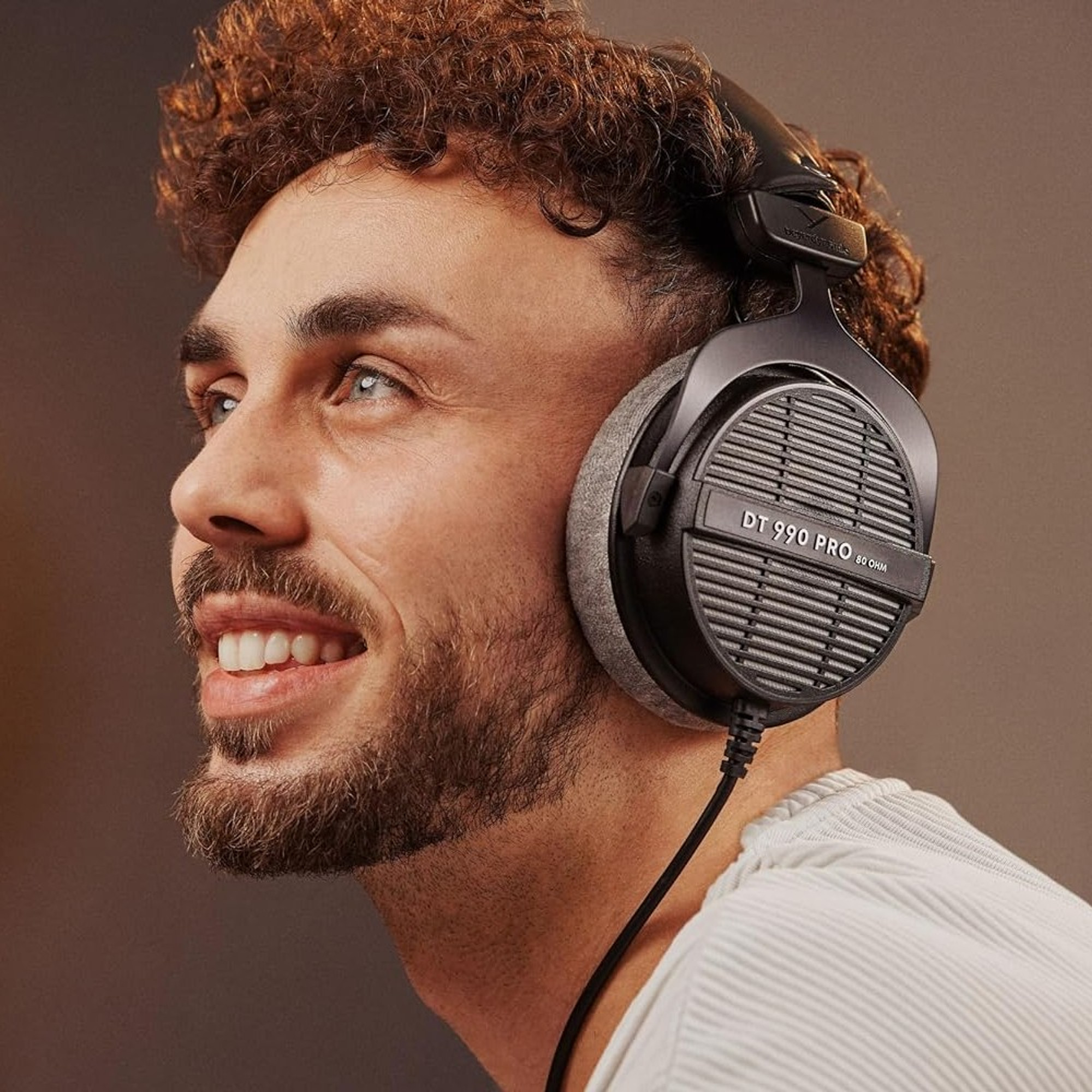 Beyerdynamic Studio Headphones | DT 990 PRO | Wired | Black - Image 4