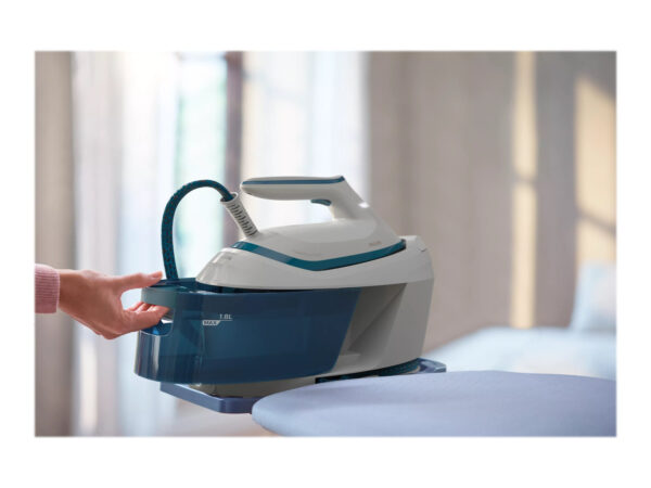 Philips | Steam Generator | PSG6022/20 PerfectCare | 2400 W | 1.8 L | 6.5 bar | Auto power off | Calc-clean function | White/Blue - Image 10
