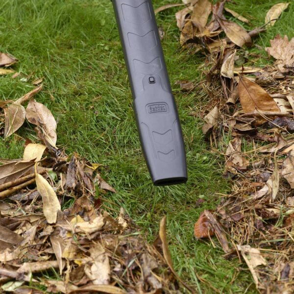 BLACK & DECKER | BEBLV301-QS | Leaf Blower - Image 7