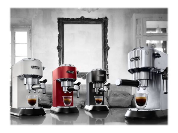 Delonghi | Dedica Pump Espresso | EC685W | Pump pressure 15 bar | Built-in milk frother | Semi-automatic | 1300 W | White - Image 7