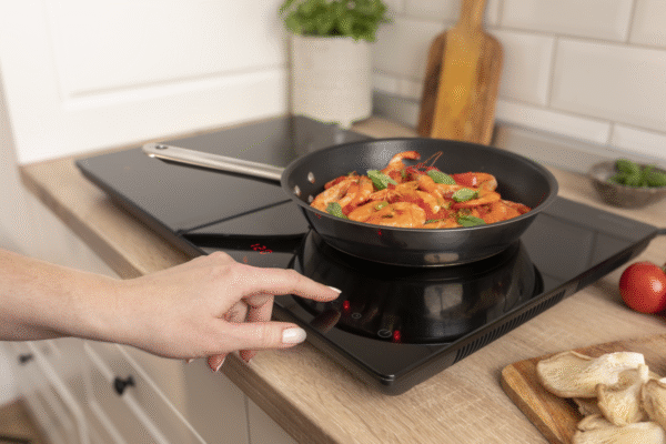 Gorenje | Portable Hob | ICY3500DGP | Induction | Number of burners/cooking zones 2 | Touch | Timer | Black - Image 5