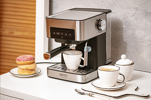 Camry | Espresso and Cappuccino Coffee Machine | CR 4410 | Pump pressure 15 bar | Built-in milk frother | Semi-automatic | 850 W | Black/Stainless steel - Image 2