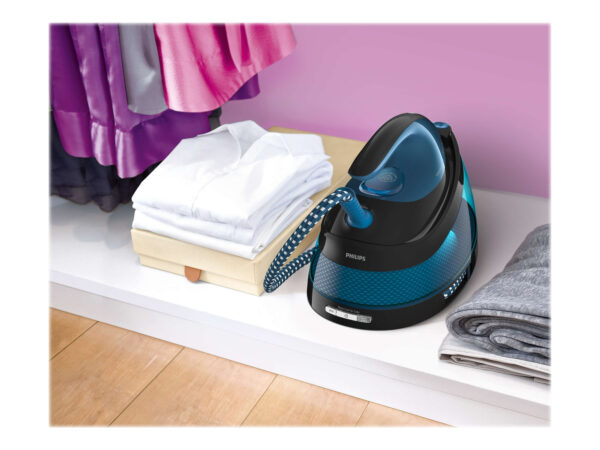 Philips | Steam Station | PerfectCare Compact GC7846/80 | 2400 W | 1.5 L | Auto power off | Vertical steam function | Calc-clean function | Blue - Image 7