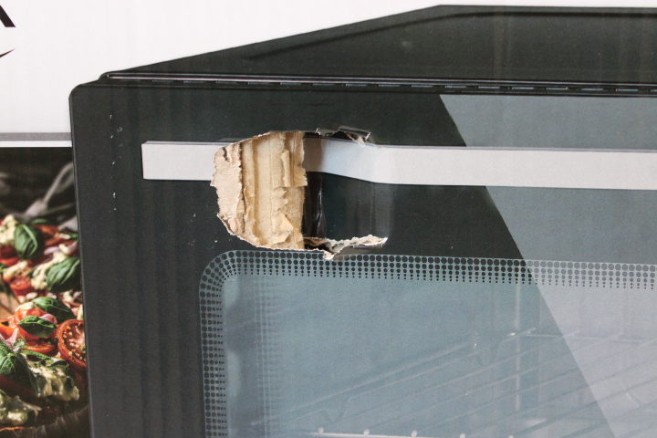 Samsung | LS37D802UAUXEN | 37 " | VA | 16:9 | 60 Hz | 5 ms | 3840 x 2160 pixels | 350 cd/m² | HDMI ports quantity 1 - Image 12